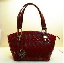 諾貝達(dá)包包百大鼓樓店 安徽門戶網(wǎng)站上的樂器箱包精選